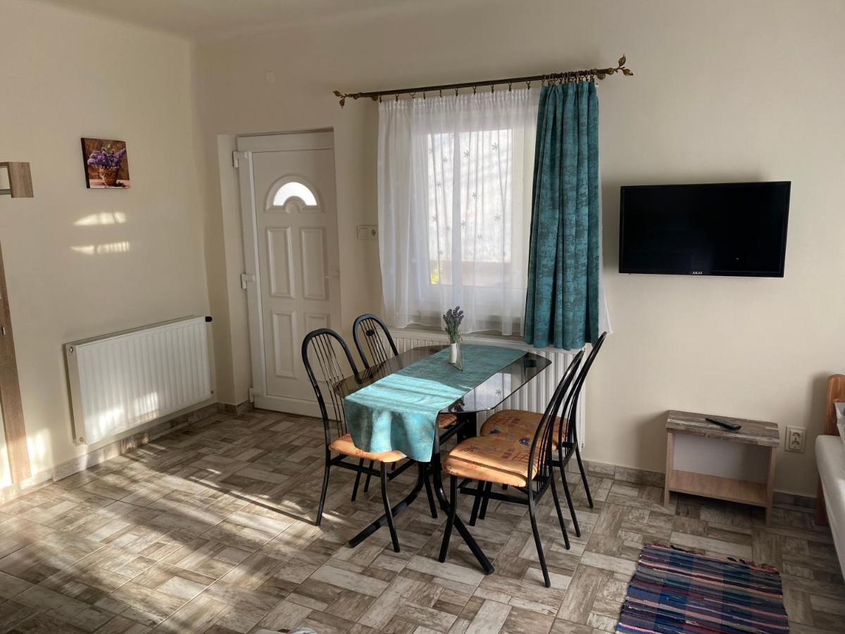 Ferienwohnung Levendula Vendeghaz Hajduboszormeny Exterior foto