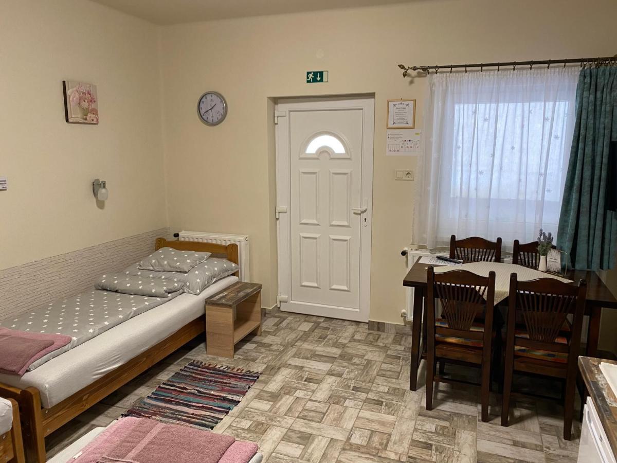 Ferienwohnung Levendula Vendeghaz Hajduboszormeny Exterior foto